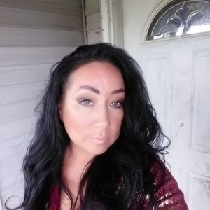 Meet your Posher, Evie